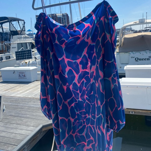 ⚓️Lilly Pulitzer ⚓️off the shoulder dress - Picture 4 of 4